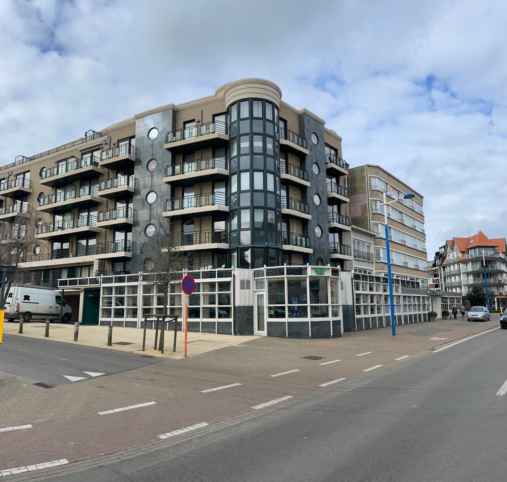 Ferienwohnung Appt Pablo Met Prive-Garage, Vlakbij Zee, In Koksijde-Bad Exterior foto
