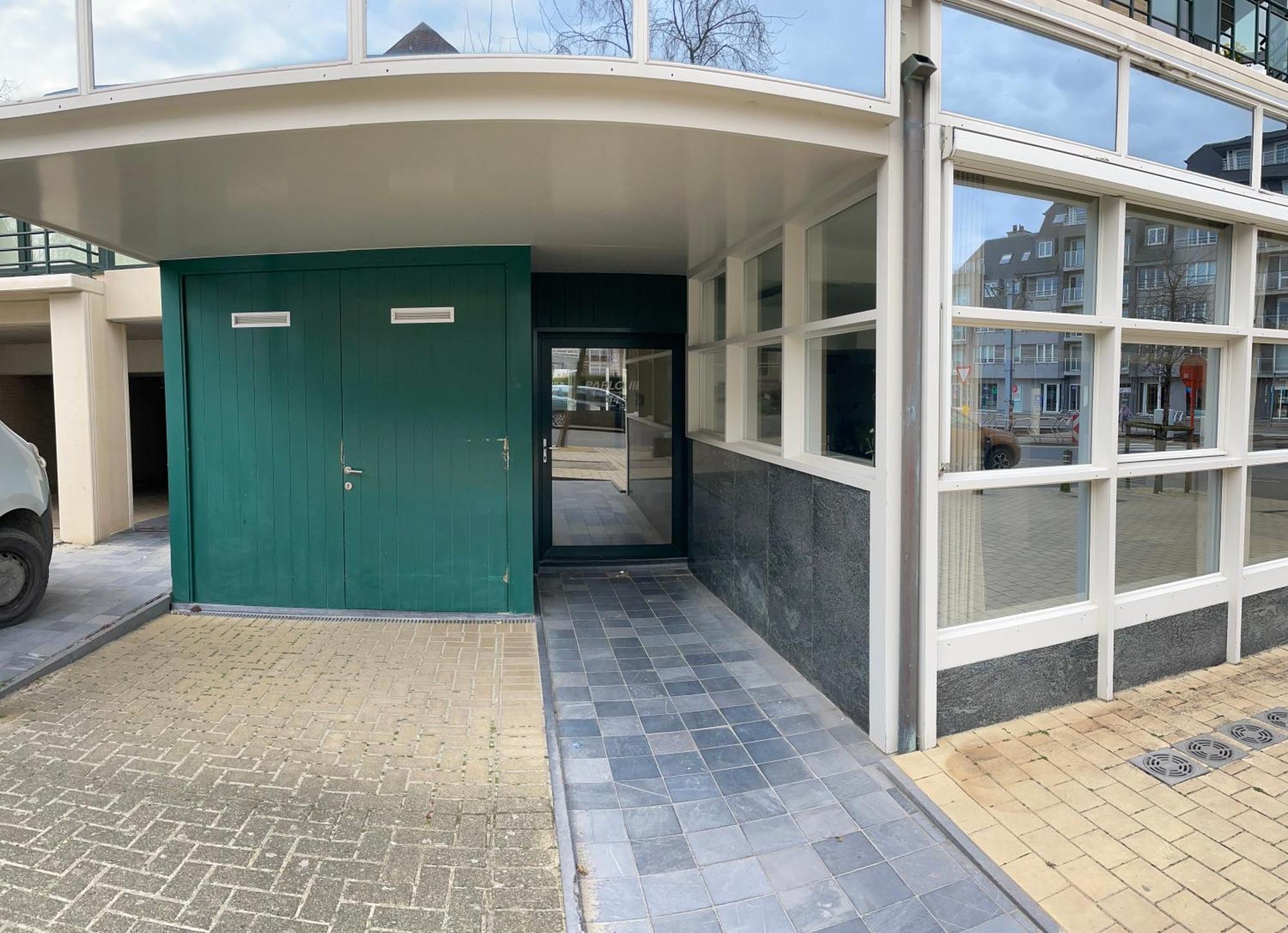 Ferienwohnung Appt Pablo Met Prive-Garage, Vlakbij Zee, In Koksijde-Bad Exterior foto